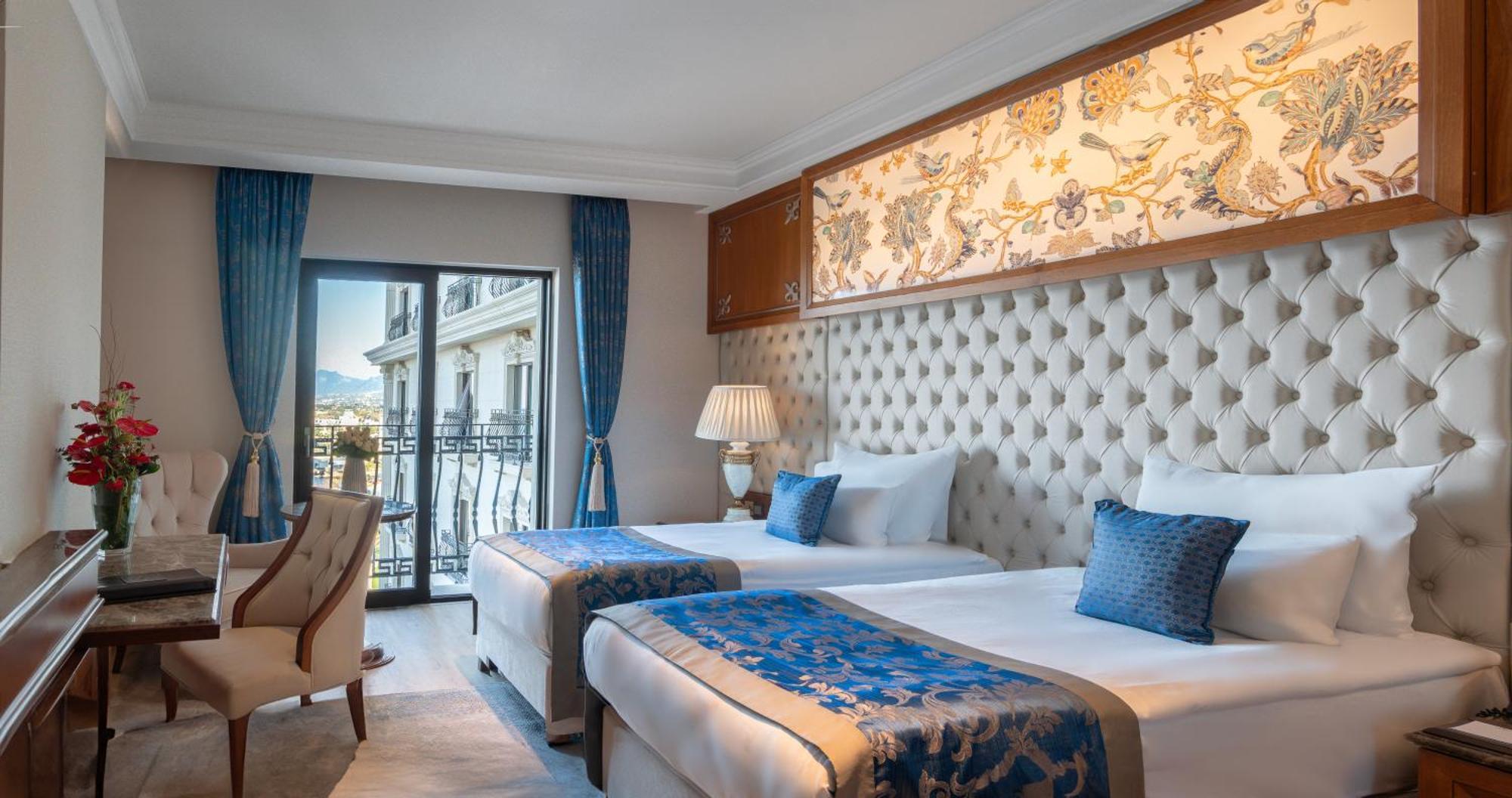 Lords Palace Hotel Spa Casino Kyrenia  Bagian luar foto