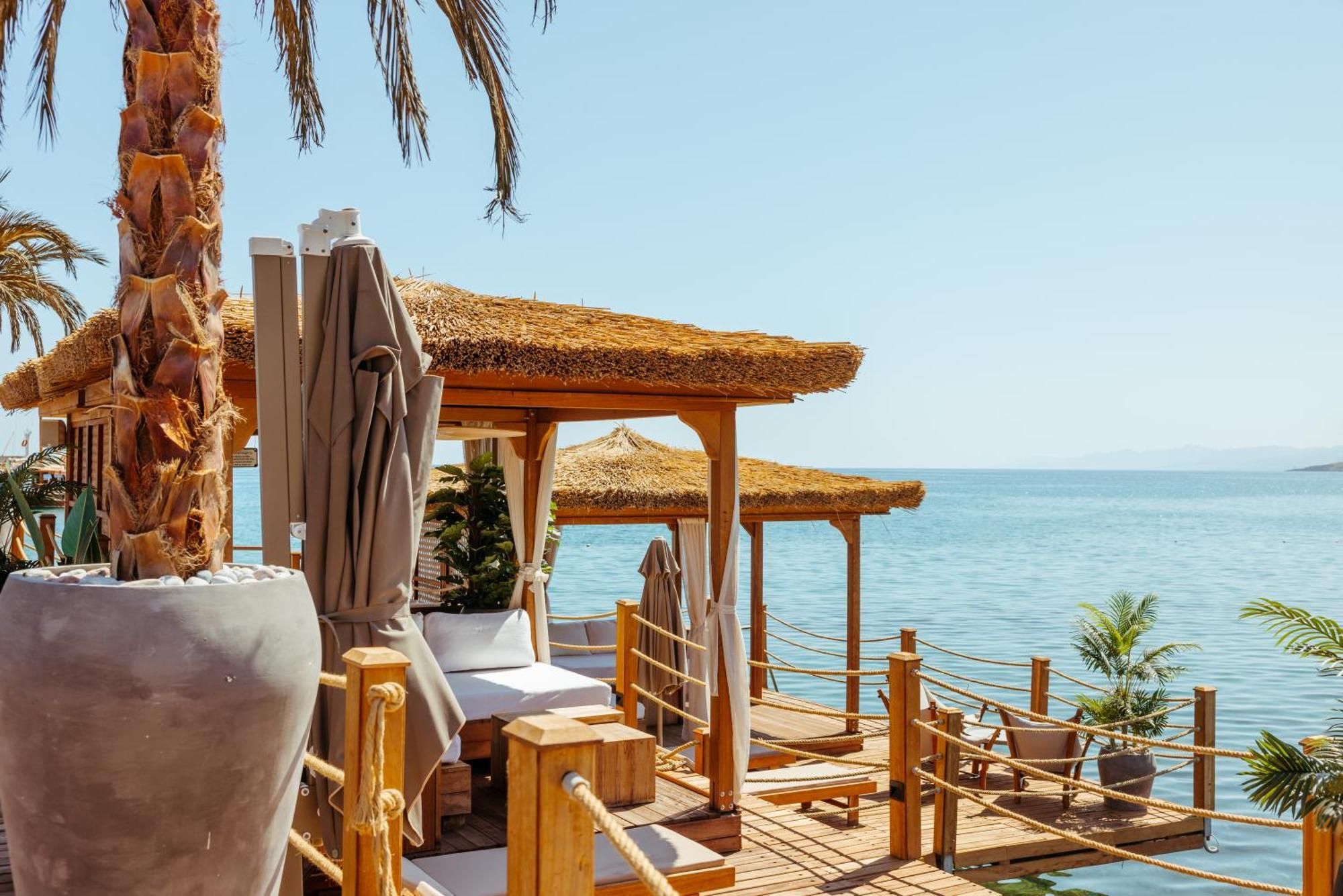 Lords Palace Hotel Spa Casino Kyrenia  Bagian luar foto